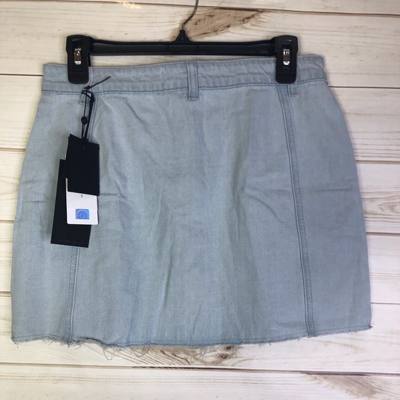 Kendall + Kylie Fashion Denim Mini Skirt - Picture 5 of 7